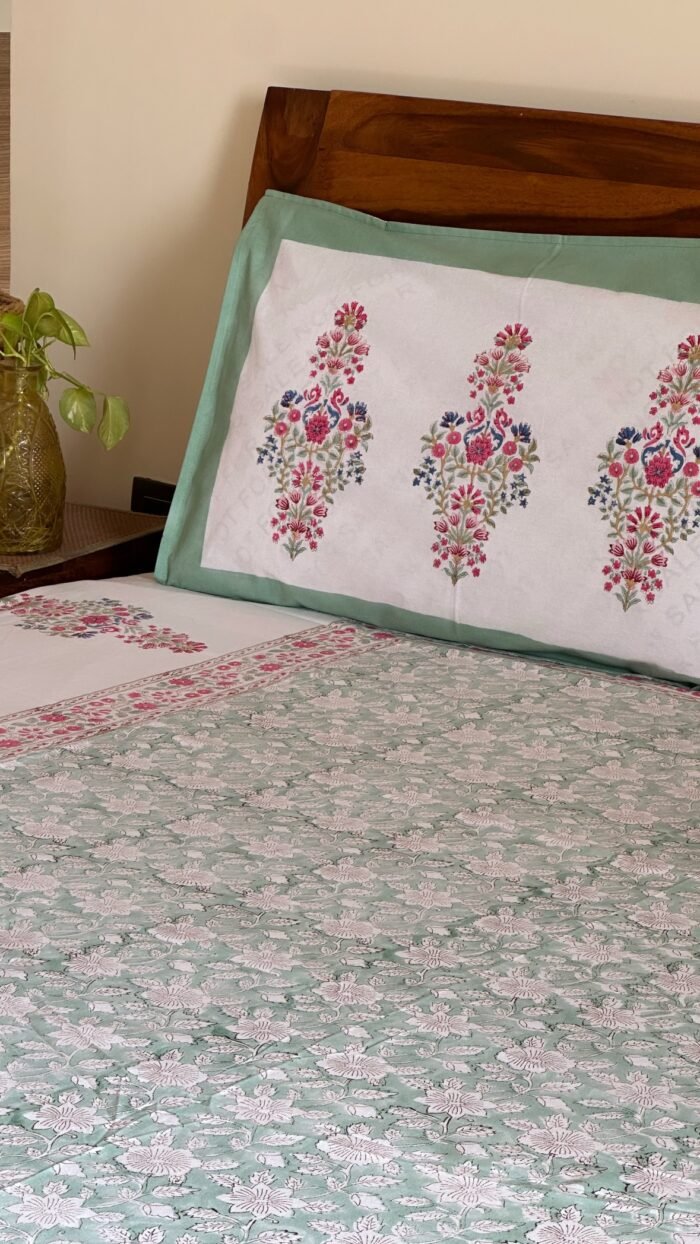 Ruhi Handblocked King Size Cotton Bedsheet - Image 6
