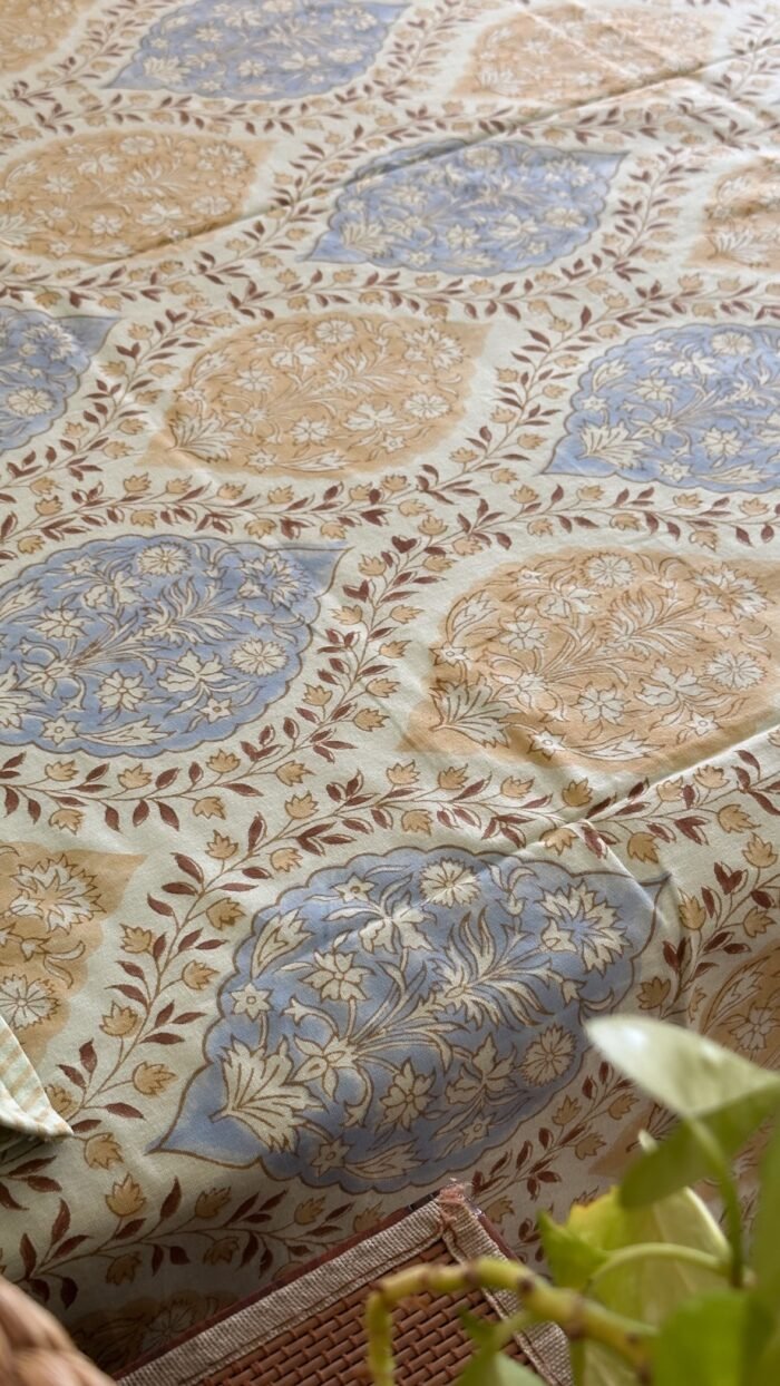 Sunehara Jaal Handblocked Super King Size Bedsheet - Image 4