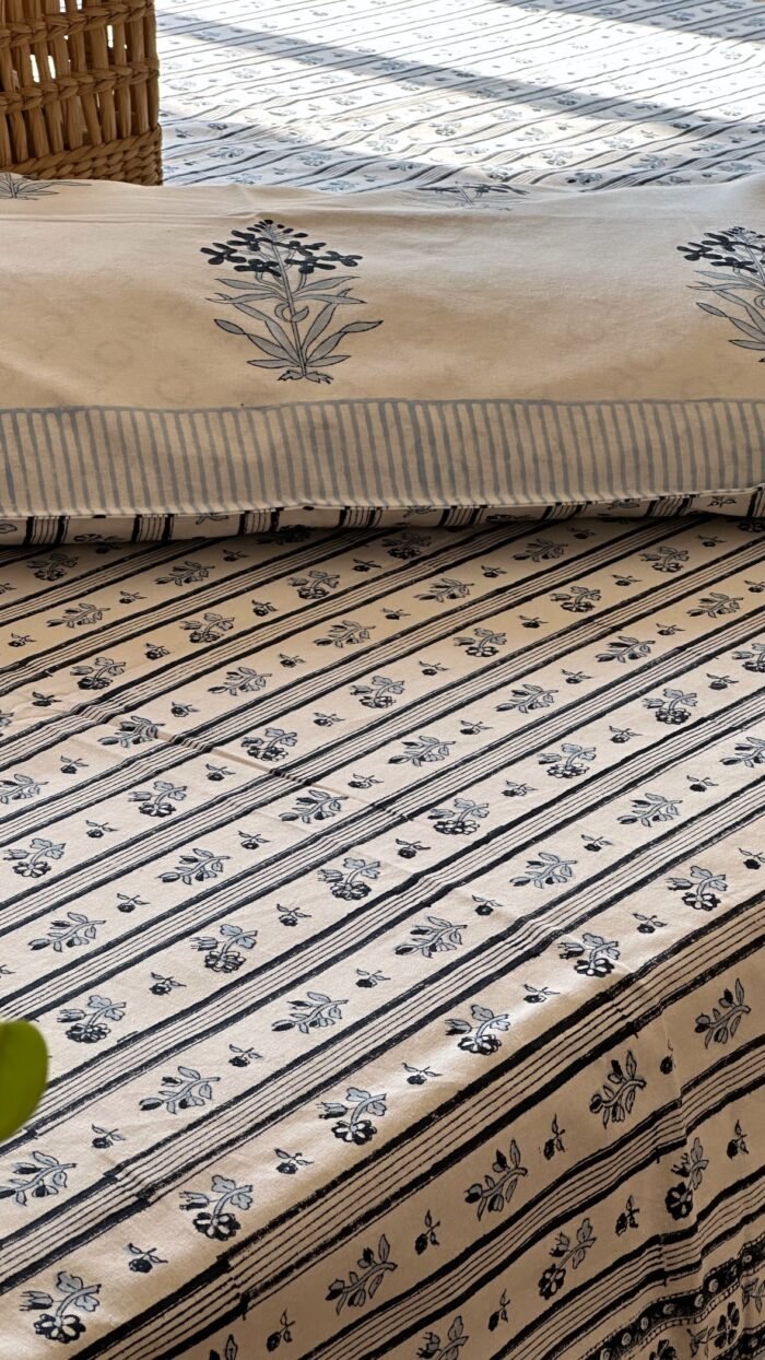 Saba Handblocked King Size Cotton Bedsheet - Image 5