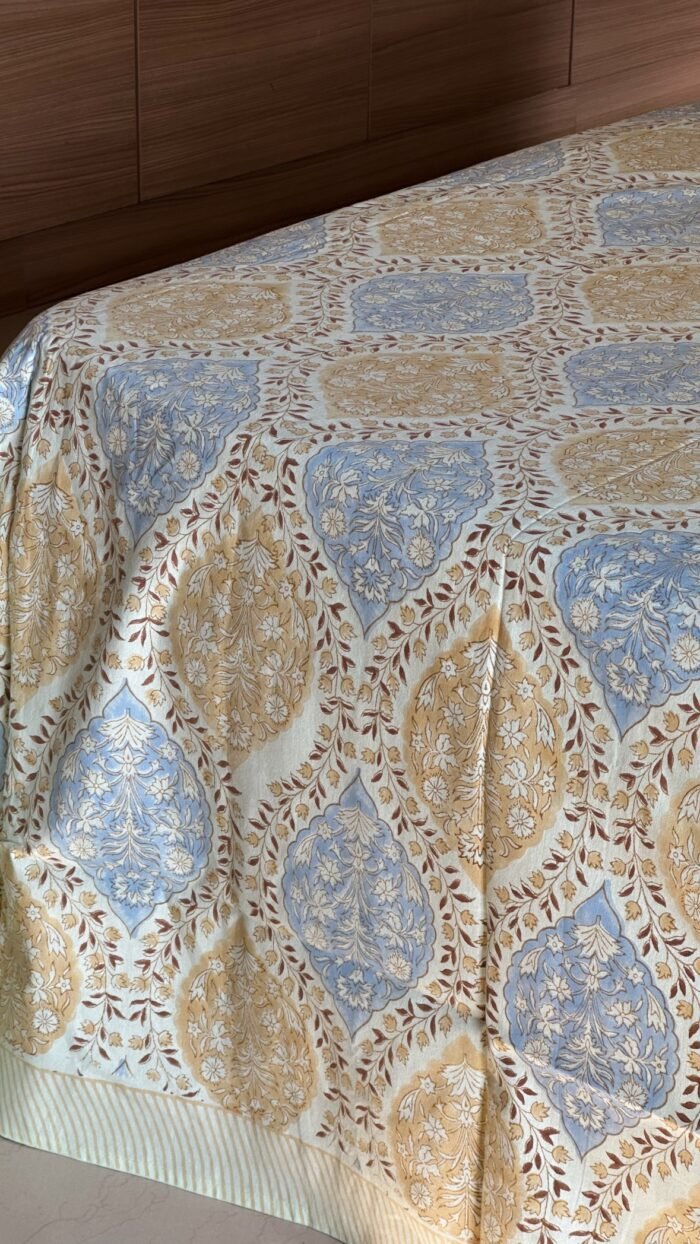 Sunehara Jaal Handblocked Super King Size Bedsheet - Image 2