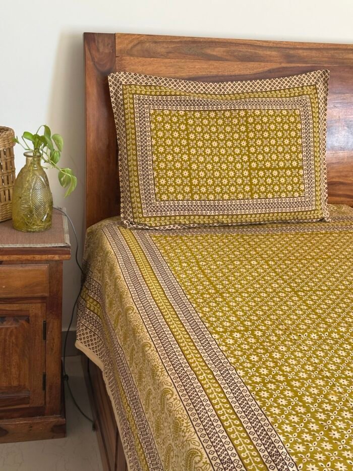 Kalamkari King Size Cotton Bedsheet - Image 4