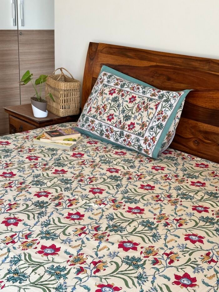 Roohi King Size Bedsheet - Image 5