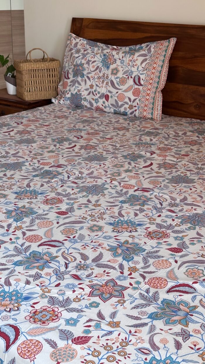 95fd8ae2-19c8-480e-a8eb-67a168382008 Kavya Super King Size Cotton Bedsheet - Image 1