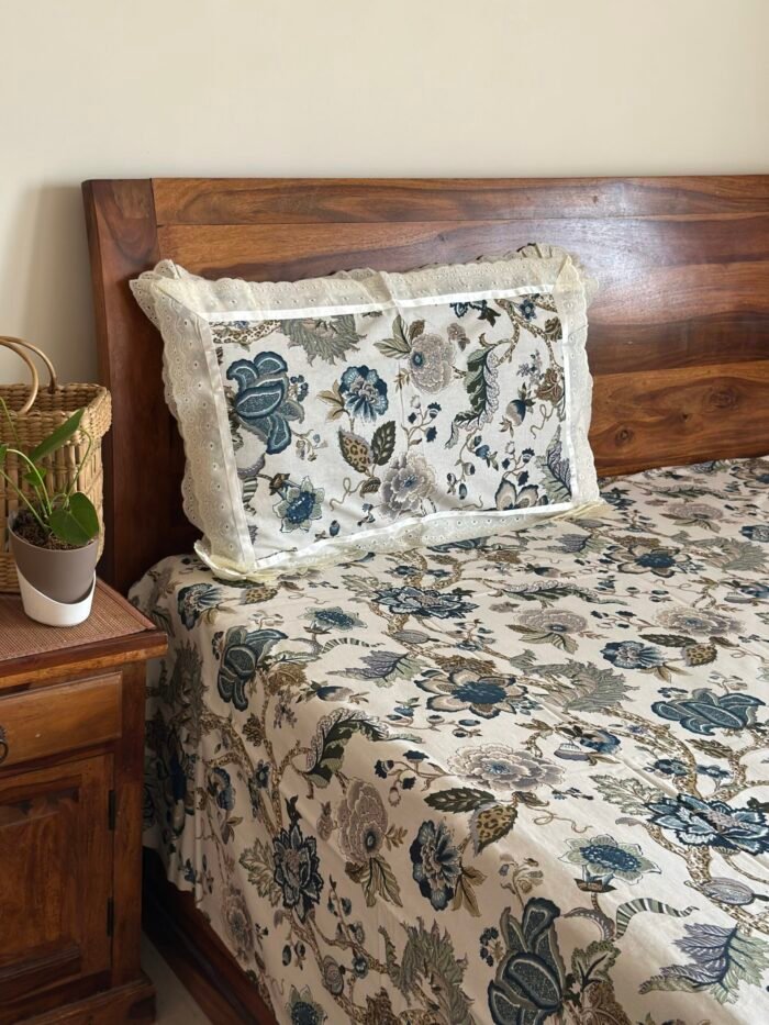 Nimai-Lace Designed Pure Cotton Bedsheet - Image 6