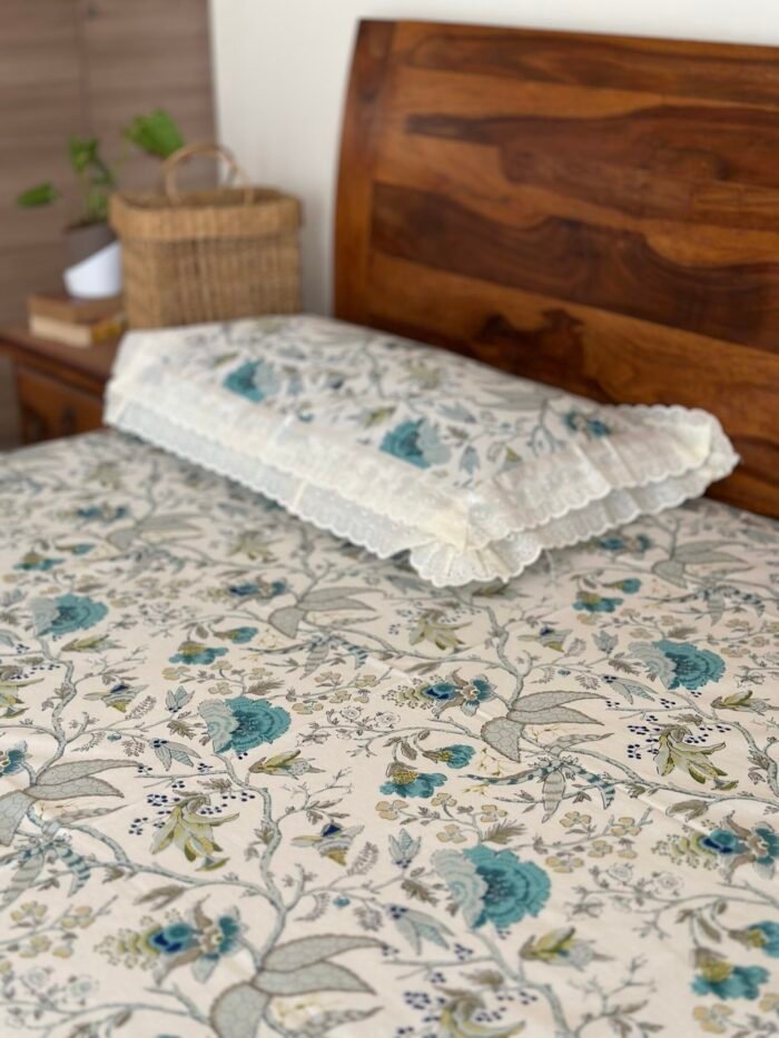 img_1053 Nimai-Lace Designed Pure Cotton Bedsheet Set - Image 6