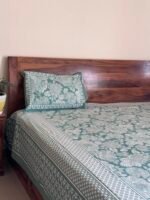 Aparna Super King Size Cotton Bedsheet - Image 5
