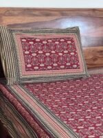 Kalamkari King size Cotton Bedsheet - Image 4