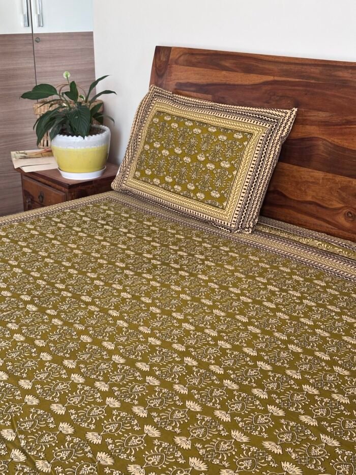Kalamkari King Size Cotton Bedsheet - Image 4