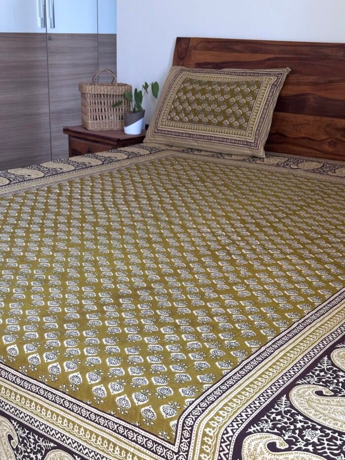 Kalamkari King Size Cotton Bedsheet - Image 5