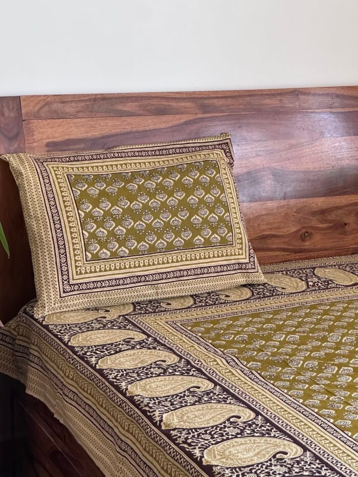 Kalamkari King Size Cotton Bedsheet - Image 6