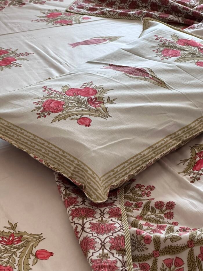 Nirvana Bedding Set - Image 5