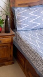 Zig-Zag King Size Cotton Bedsheet