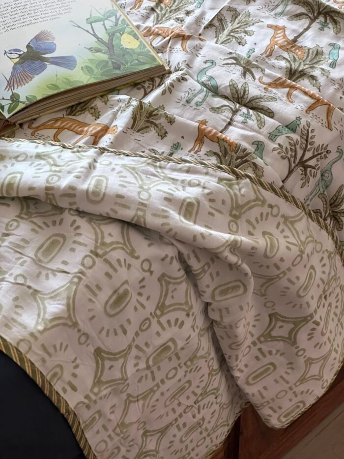 Jungle Safari Handblocked Reversible Dohar - Image 3