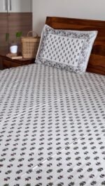Rangoli Super King Size Cotton Bedsheet - Image 3