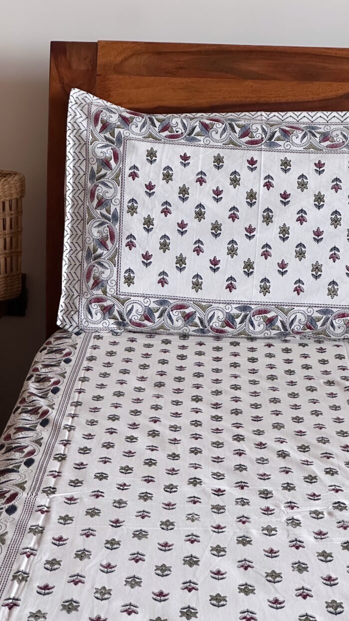 Rangoli Super King Size Cotton Bedsheet - Image 4