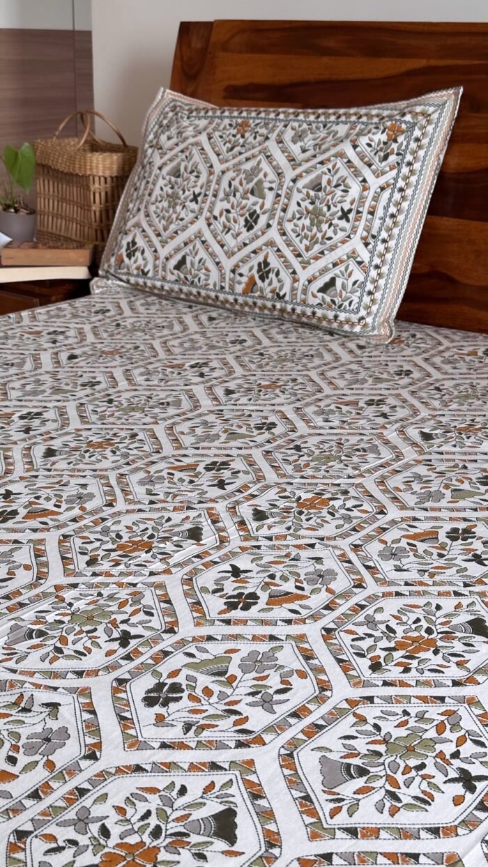Rangoli Super King Size Cotton Bedsheet - Image 4