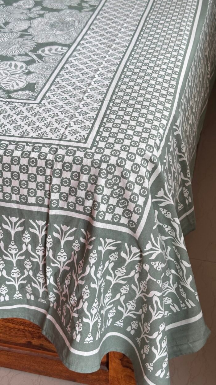 Kadam Super King Size Cotton Bedsheet - Image 2
