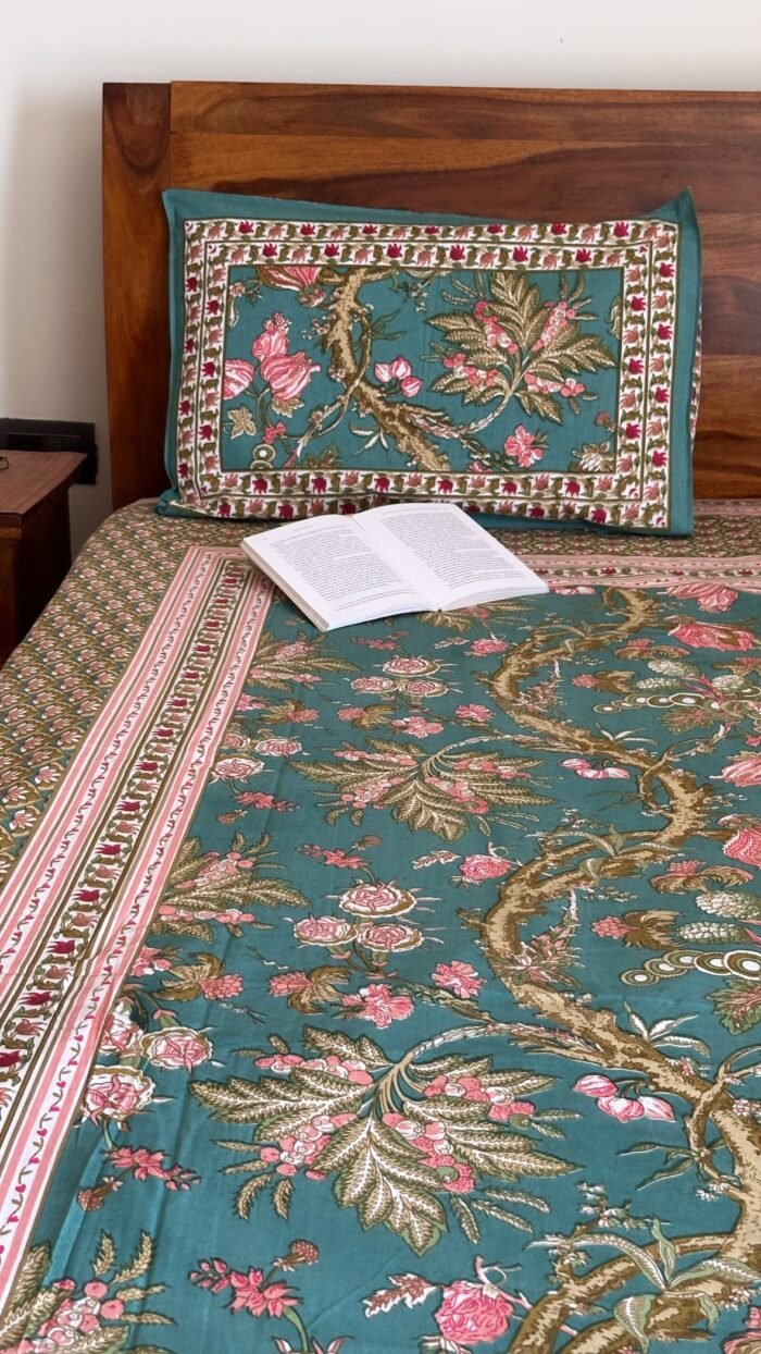 Dua King Size Bedsheet - Image 5