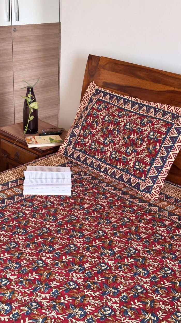 Kalamkari King Size Bedsheet - Image 4