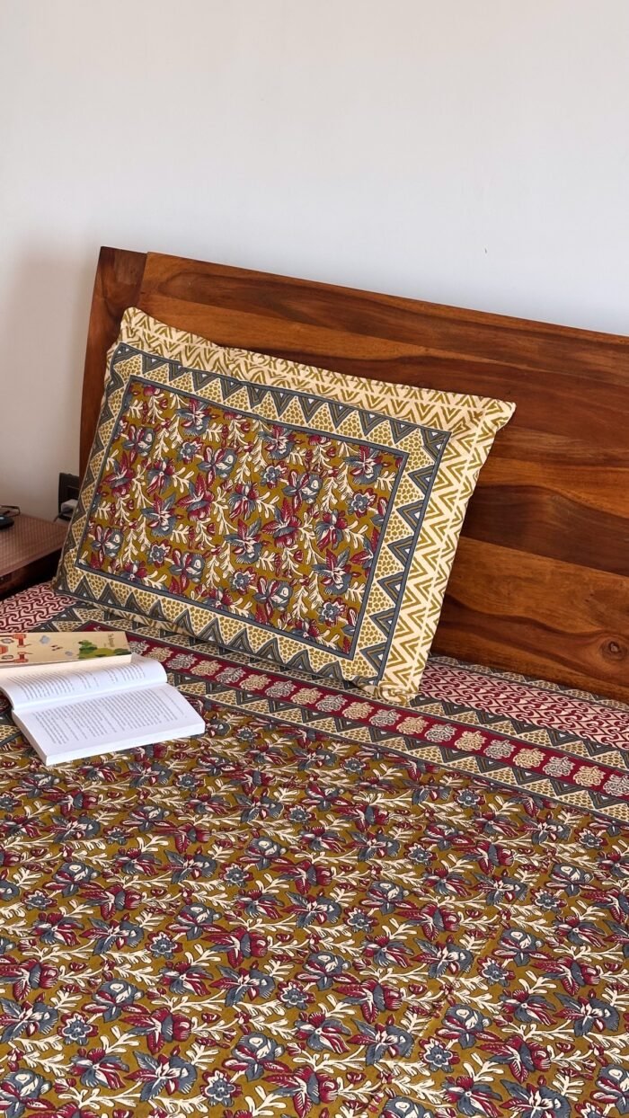 Kalamkari King Size Cotton Bedsheet - Image 3