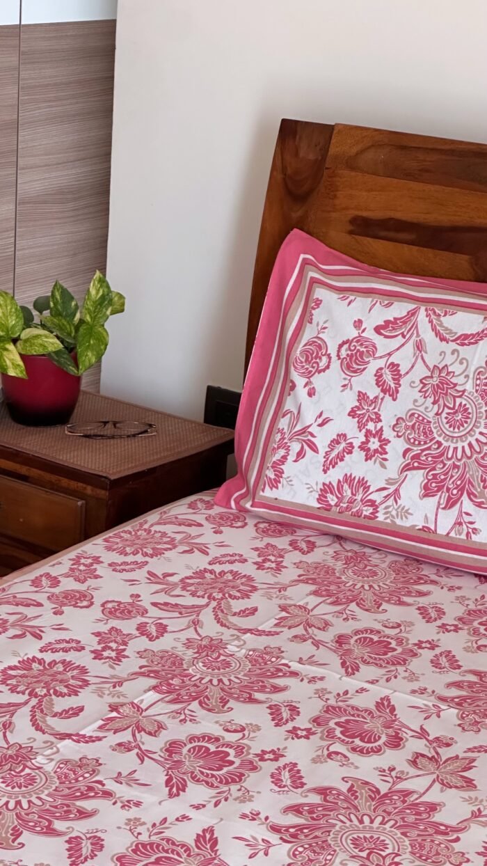 4e777e0c-022b-4f95-9265-c89915f1a64c Dua King Size Bedsheet - Image 4