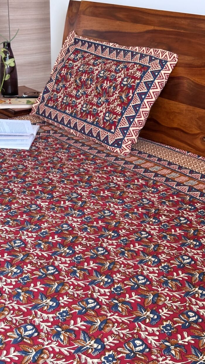 Kalamkari King Size Bedsheet - Image 5