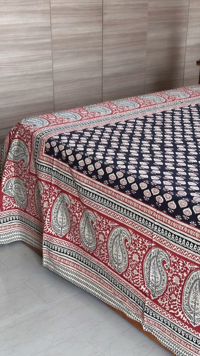 9b2c963a-60a7-40ea-b234-0b4dbccc1e91 Kalamkari King Size Bedsheet - Image 5