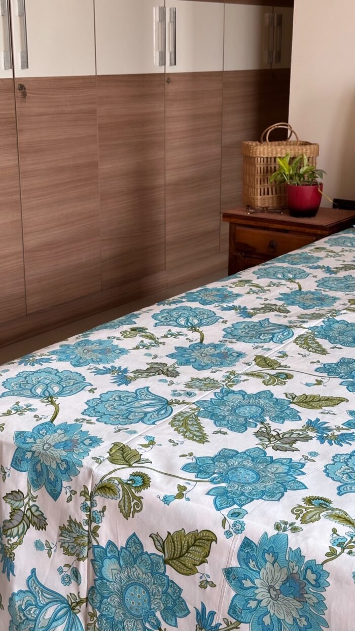 Indrani King Size Bedsheet - Image 2