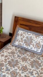 Dua King Size Cotton Bedsheet - Image 4