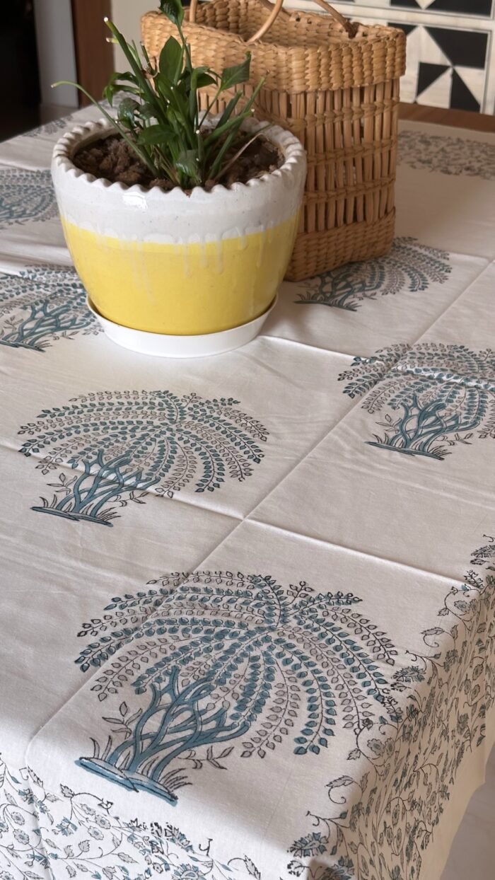4 Seater Square Table Cloth - Image 2