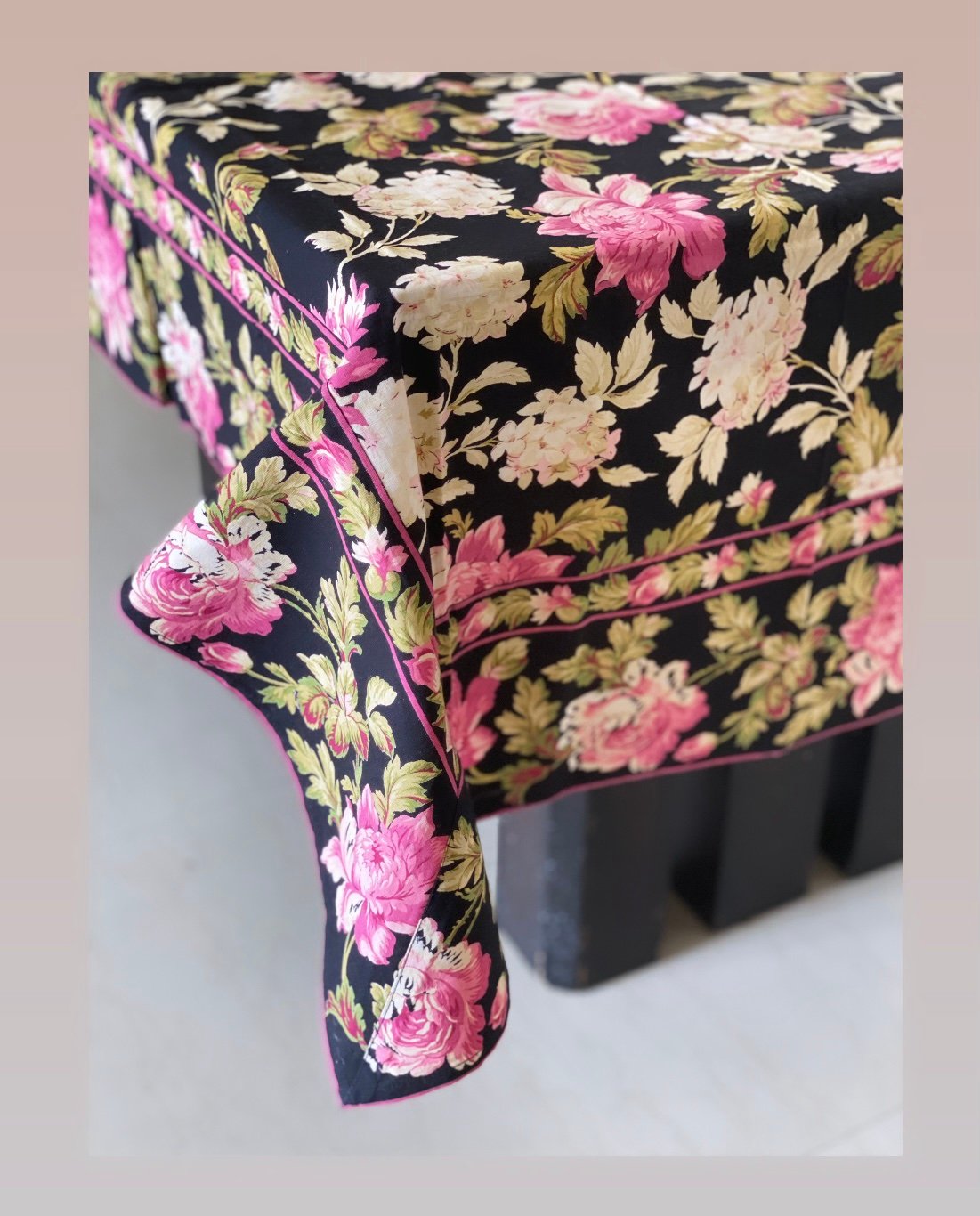 screenshot-10 4 Seater Square Table Cloth - Image 1