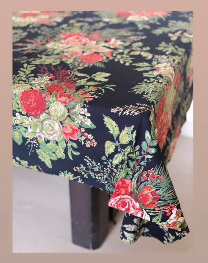 4 Seater Table Cloth - Image 3