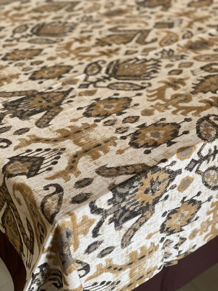 4 Seater Thick Cotton Table Cloth - Image 3