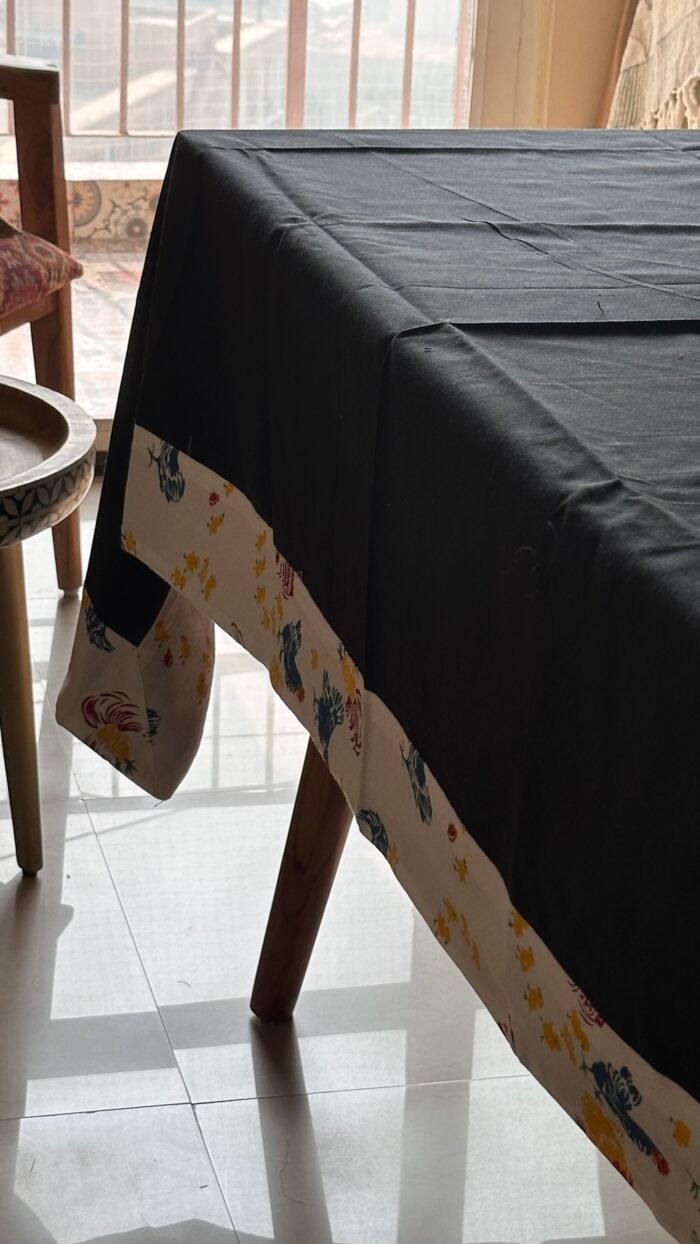 6 Seater Thick Cotton Table Cloth - Image 4