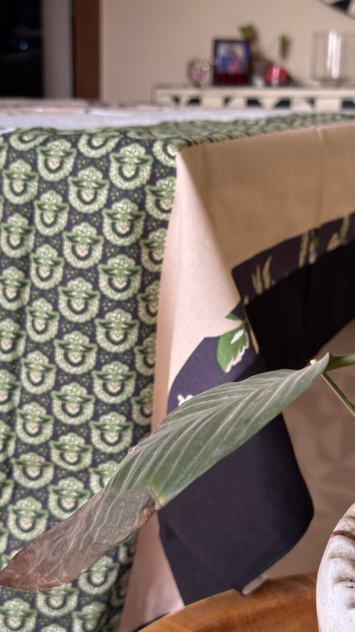 6 Seater Thick Cotton Table Cloth - Image 3