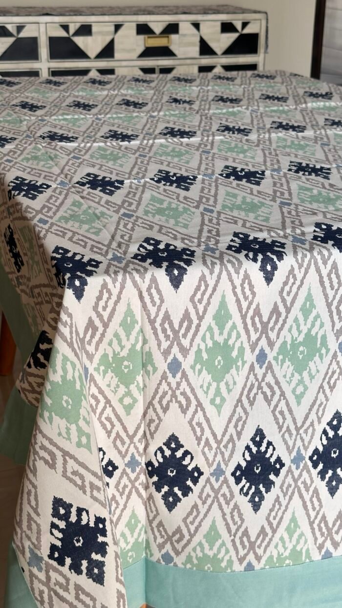 6 Seater Table Cloth - Image 2