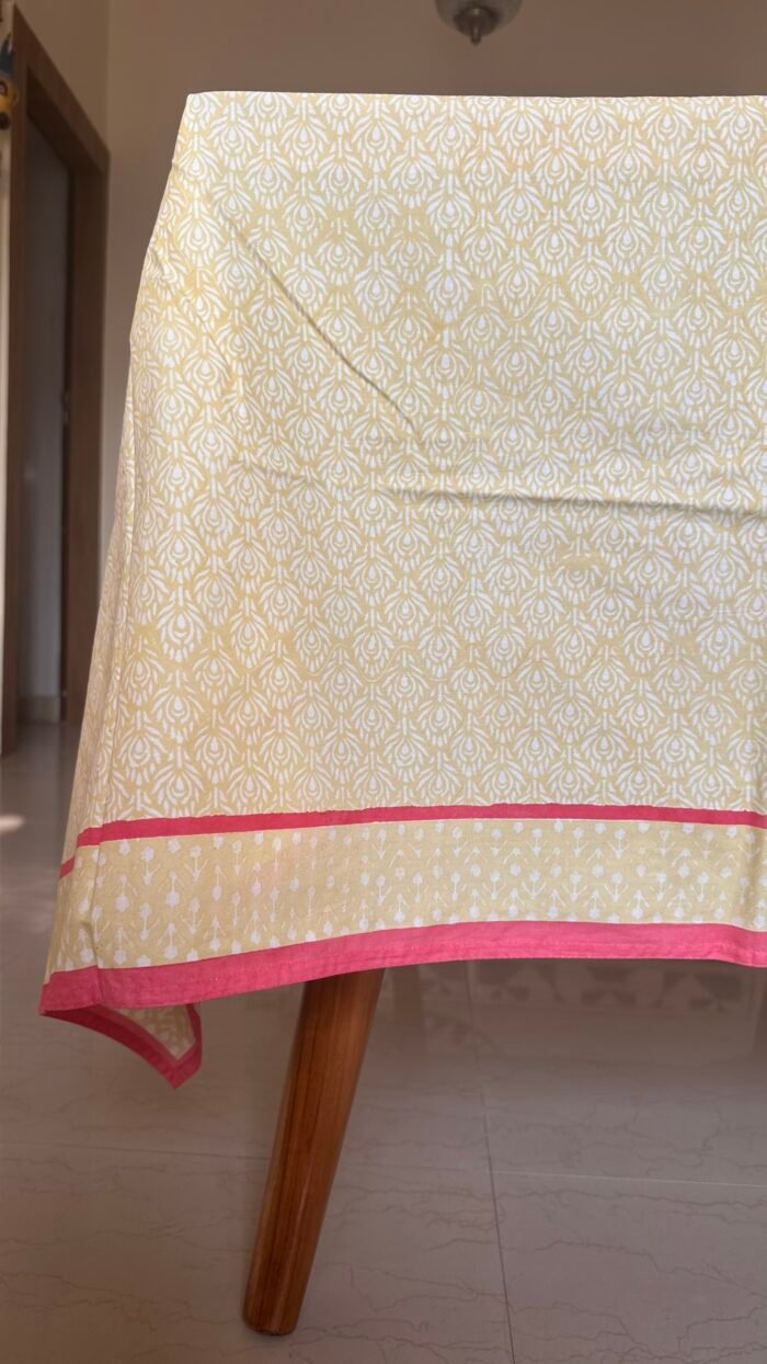 Cotton 6 Seater Table Cloth - Image 5