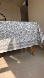 8-10 Seater Table Cloth - Image 3