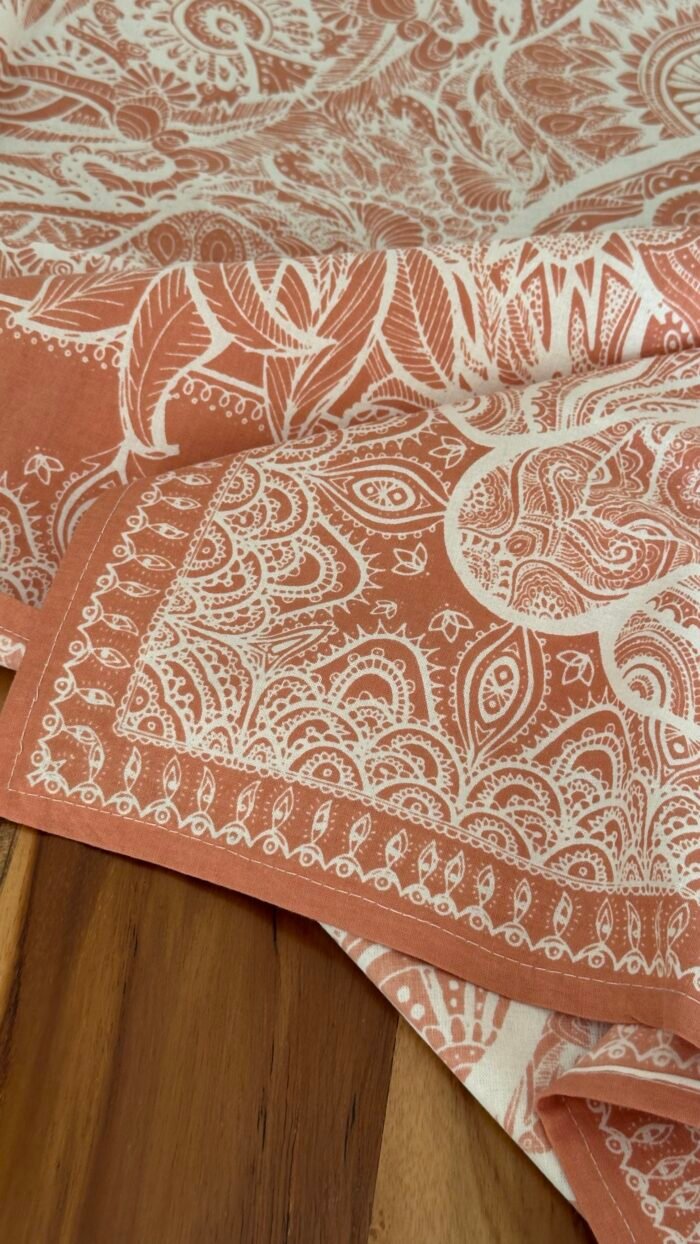4 SeaterSquare Table Cloth - Image 3
