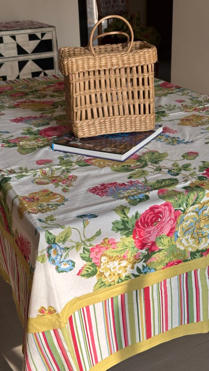 4 Seater Table Cloth - Image 2