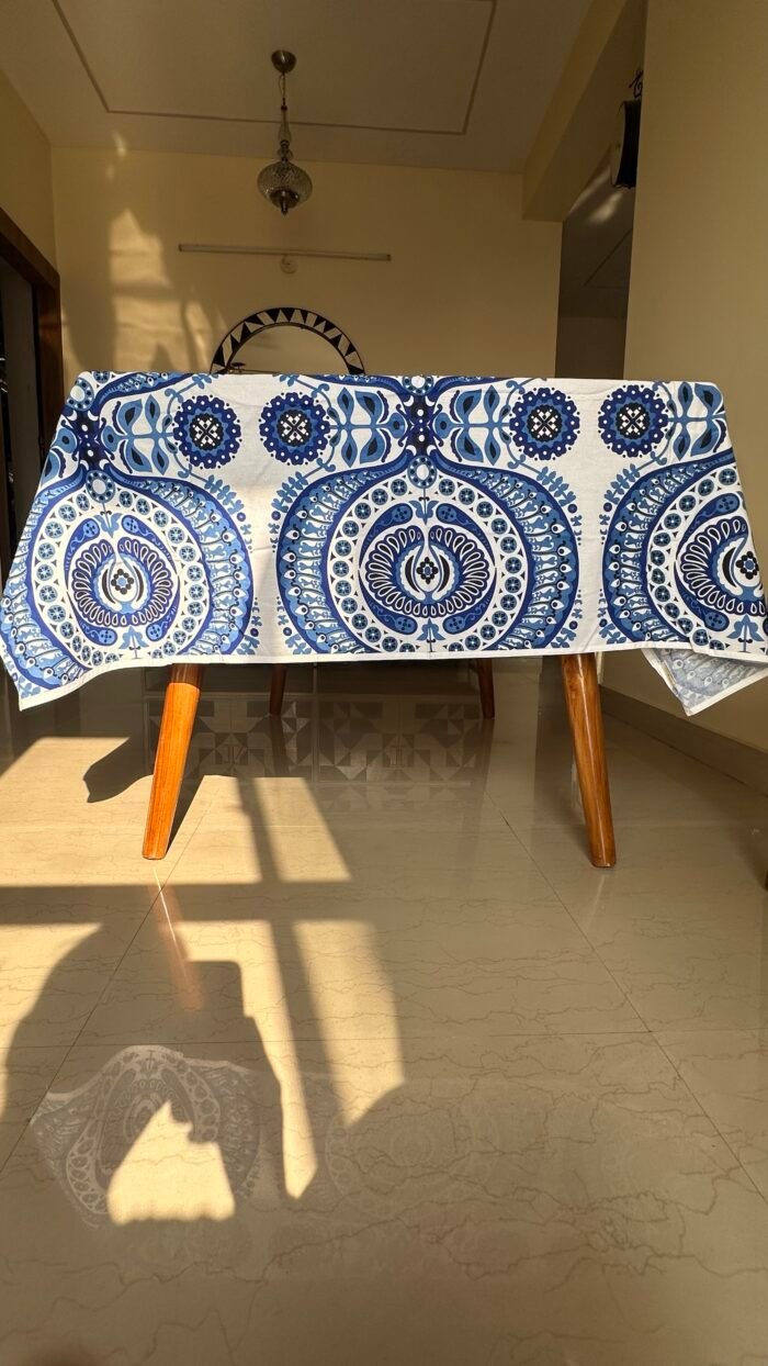 4 Seater Square Table Cloth - Image 4