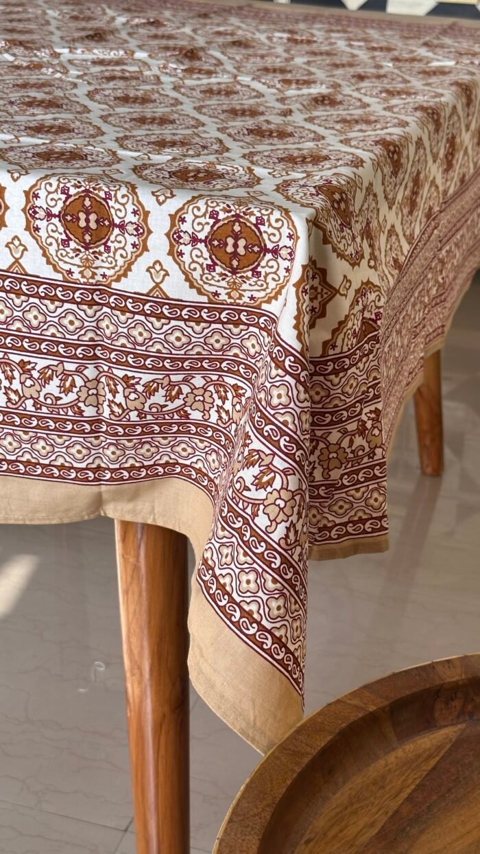 4 Seater Square Table Cloth - Image 2