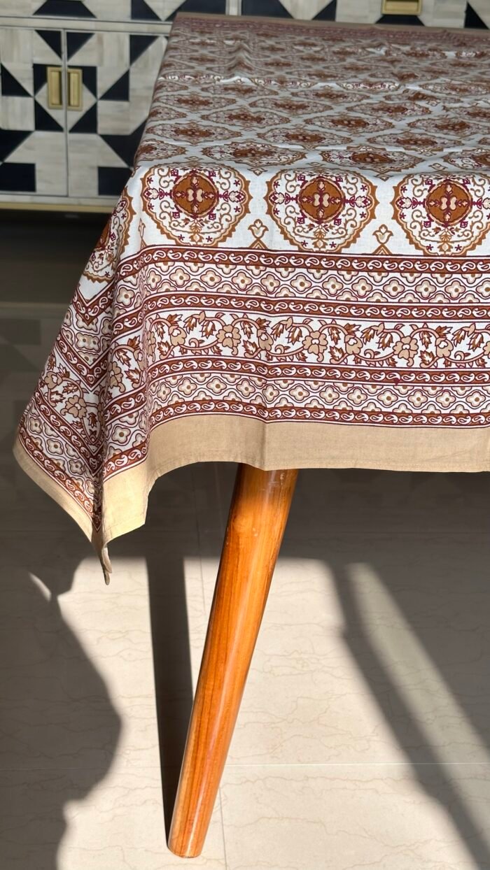 4 Seater Square Table Cloth - Image 3