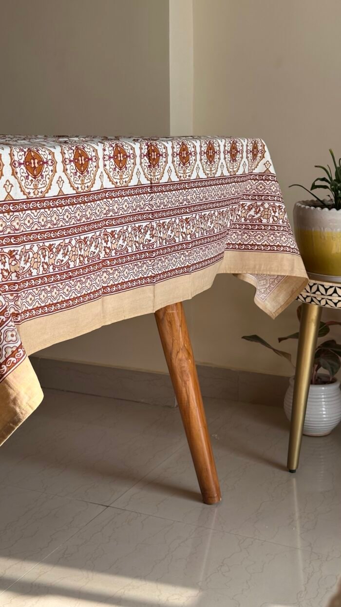 4 Seater Square Table Cloth - Image 4