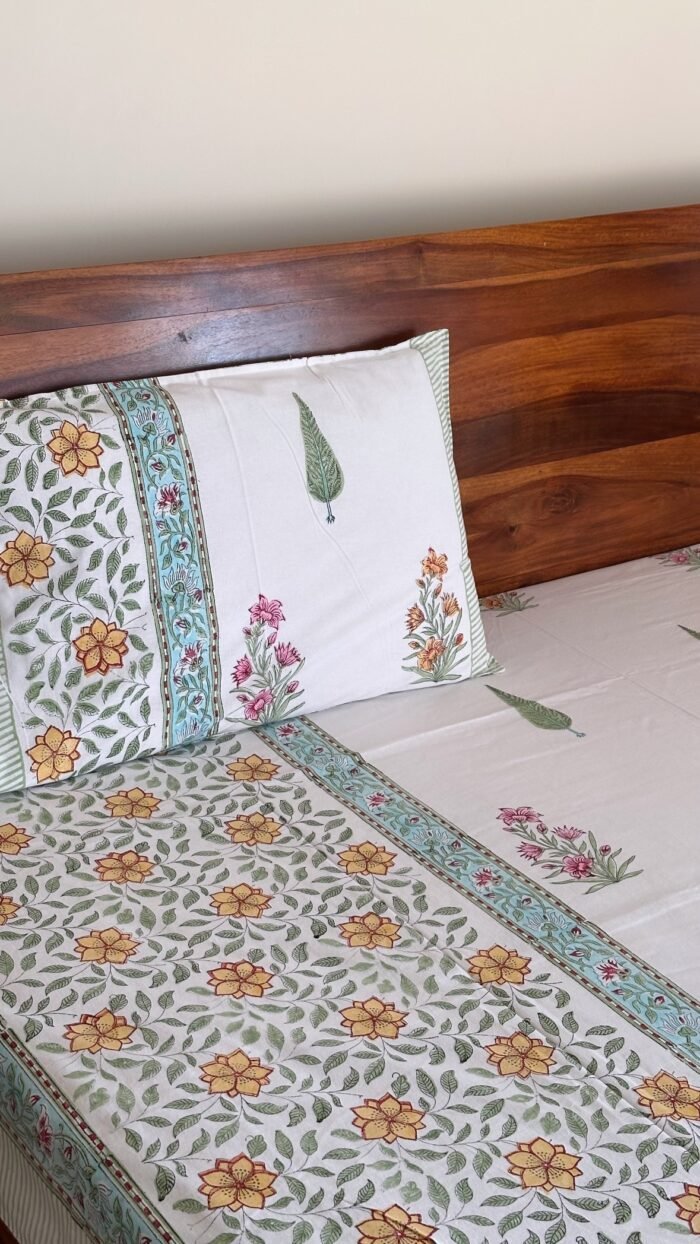 Gulbul King Size Handblocked Bedsheet - Image 2