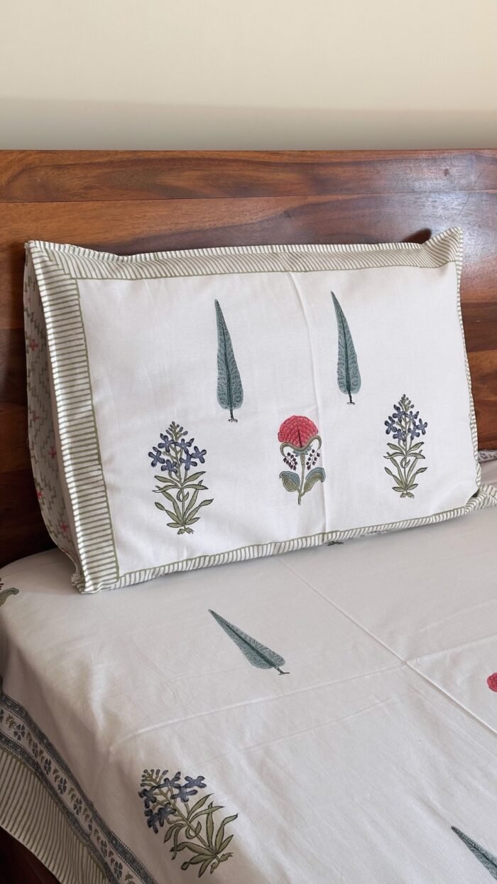 Subha Handblocked King Size Bedsheet - Image 3