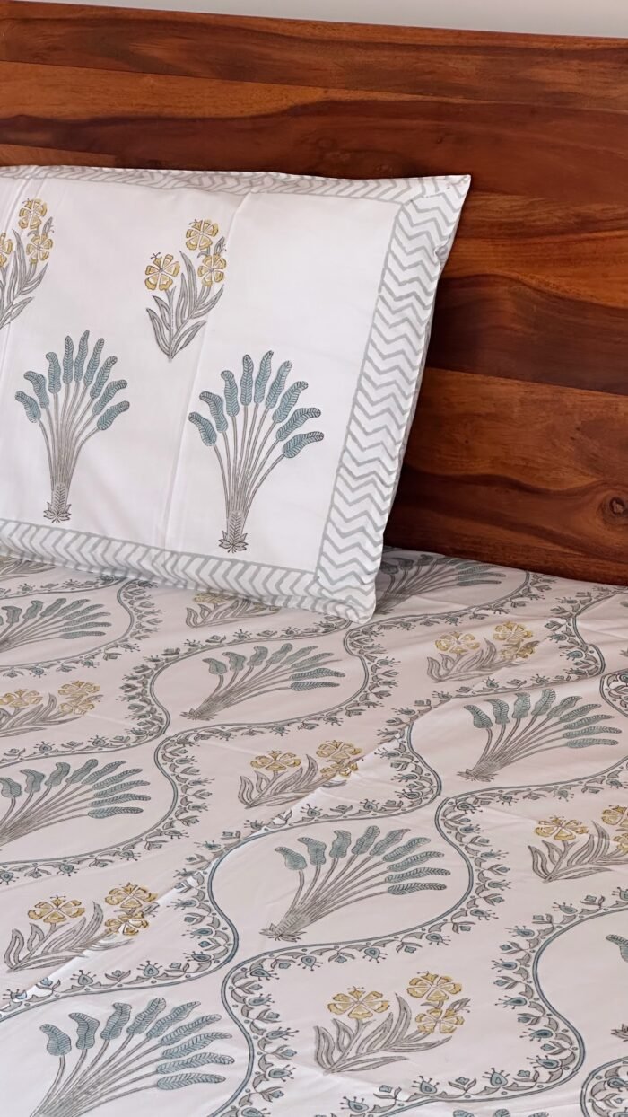 Bagh-e-Rang Premium King Size Bedsheet - Image 5