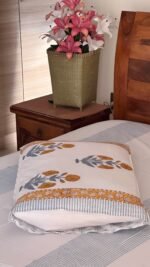 Jaipur Lines Premium King Size Bedsheet - Image 2