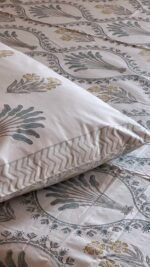 Bagh-e-Rang Premium King Size Bedsheet - Image 2