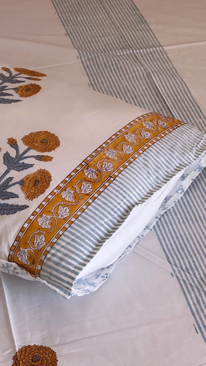 Jaipur Lines Premium King Size Bedsheet - Image 3